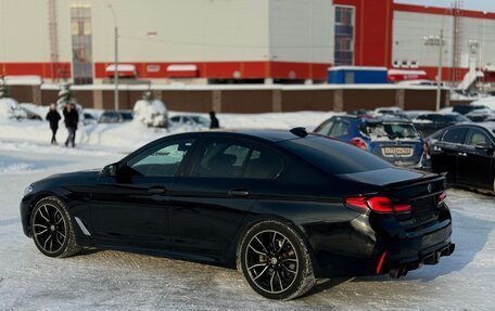 BMW 5 серия, 2017 год, 2 430 000 рублей, 4 фотография