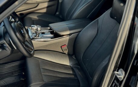 BMW 5 серия, 2017 год, 2 430 000 рублей, 15 фотография