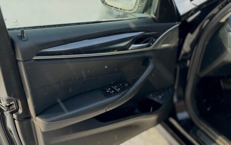 BMW 5 серия, 2017 год, 2 430 000 рублей, 12 фотография