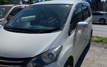 Honda Freed I, 2009 год, 1 100 000 рублей, 3 фотография