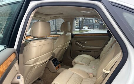 Audi A8, 2006 год, 1 300 000 рублей, 7 фотография