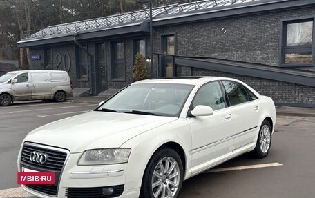 Audi A8, 2006 год, 1 300 000 рублей, 2 фотография