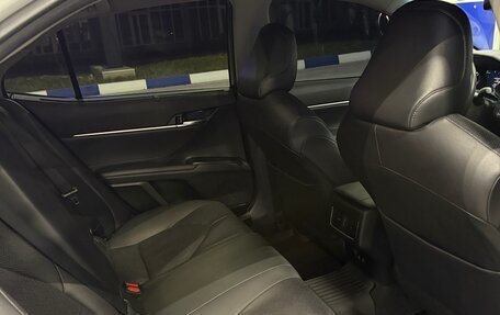 Toyota Camry, 2021 год, 4 370 000 рублей, 16 фотография