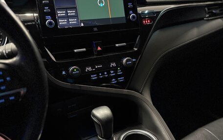 Toyota Camry, 2021 год, 4 370 000 рублей, 20 фотография