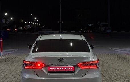 Toyota Camry, 2021 год, 4 370 000 рублей, 6 фотография