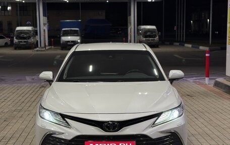 Toyota Camry, 2021 год, 4 370 000 рублей, 2 фотография