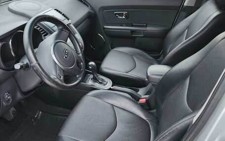 KIA Soul I рестайлинг, 2011 год, 800 000 рублей, 10 фотография