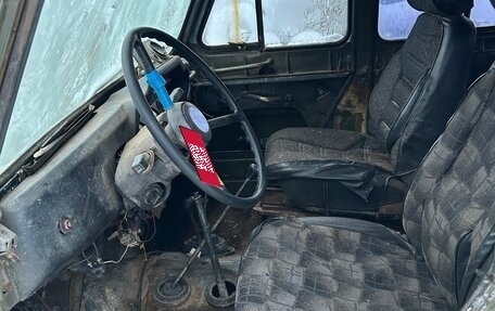 ЛуАЗ 3151, 2001 год, 110 000 рублей, 7 фотография