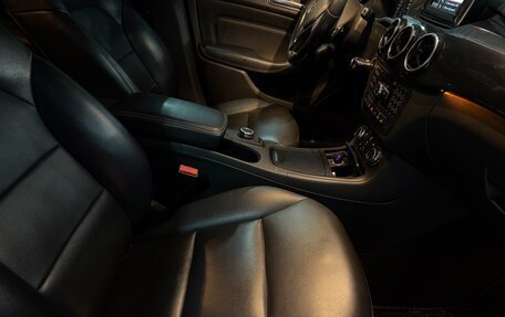 Mercedes-Benz B-Класс, 2013 год, 1 050 000 рублей, 6 фотография