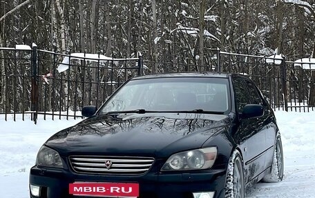 Toyota Altezza, 1998 год, 1 400 000 рублей, 4 фотография