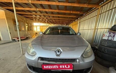 Renault Fluence I, 2012 год, 470 000 рублей, 2 фотография