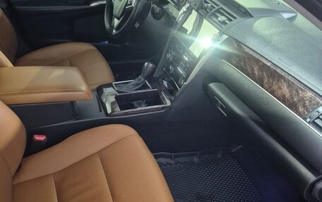 Toyota Camry, 2016 год, 2 550 000 рублей, 7 фотография