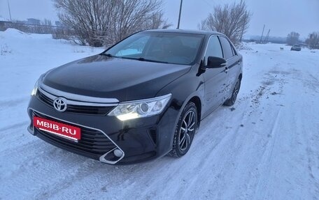 Toyota Camry, 2016 год, 2 550 000 рублей, 3 фотография