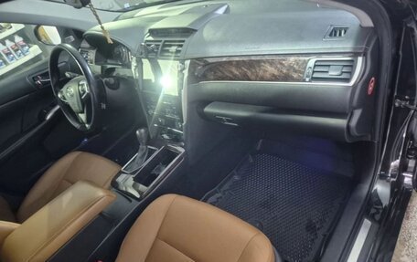 Toyota Camry, 2016 год, 2 550 000 рублей, 18 фотография