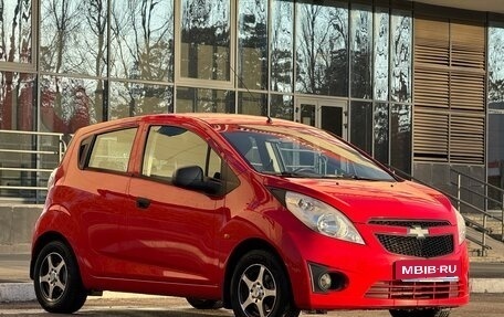 Chevrolet Spark III, 2011 год, 500 000 рублей, 2 фотография