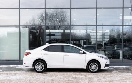 Toyota Corolla, 2018 год, 1 700 000 рублей, 8 фотография