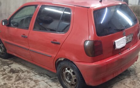 Volkswagen Polo III рестайлинг, 1998 год, 170 000 рублей, 4 фотография