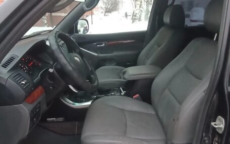 Toyota Land Cruiser Prado 120 рестайлинг, 2007 год, 2 000 000 рублей, 5 фотография