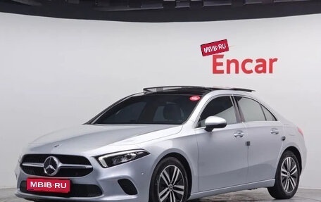 Mercedes-Benz A-Класс, 2022 год, 2 228 040 рублей, 1 фотография