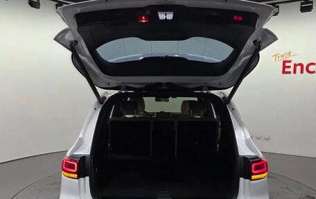 Mercedes-Benz GLB, 2023 год, 2 122 040 рублей, 5 фотография