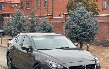 Mazda 3, 2014 год, 1 000 000 рублей, 1 фотография