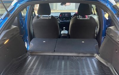 Toyota C-HR I рестайлинг, 2018 год, 2 290 000 рублей, 1 фотография