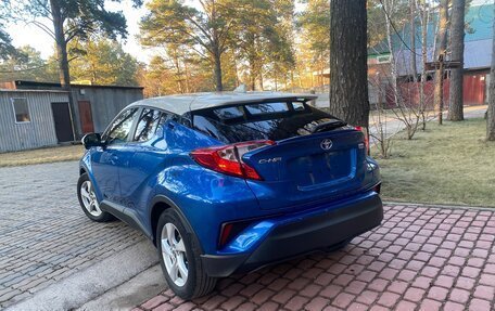 Toyota C-HR I рестайлинг, 2018 год, 2 290 000 рублей, 18 фотография