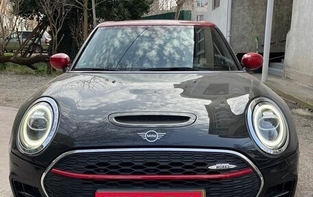 MINI Clubman, 2020 год, 3 700 000 рублей, 1 фотография