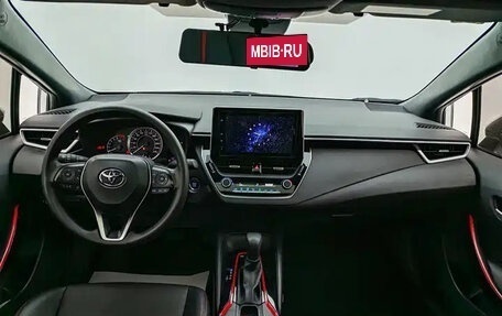 Toyota Corolla, 2022 год, 910 040 рублей, 9 фотография