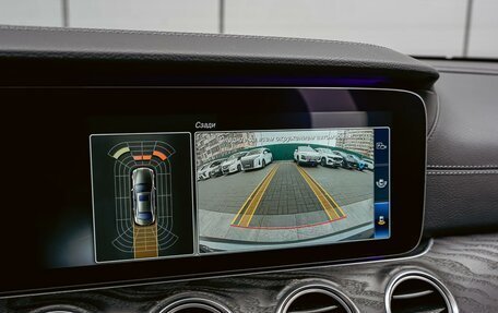 Mercedes-Benz E-Класс, 2017 год, 3 390 000 рублей, 13 фотография