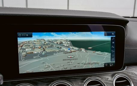 Mercedes-Benz E-Класс, 2017 год, 3 390 000 рублей, 12 фотография