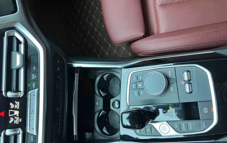 BMW 3 серия, 2022 год, 2 946 040 рублей, 9 фотография