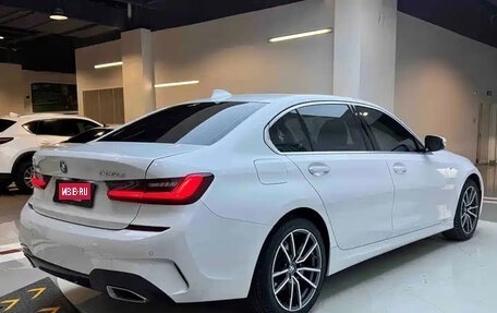BMW 3 серия, 2022 год, 2 946 040 рублей, 4 фотография