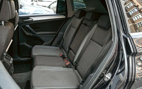 Volkswagen Tiguan II, 2018 год, 2 550 000 рублей, 9 фотография