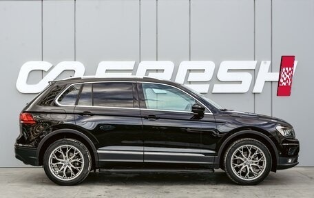 Volkswagen Tiguan II, 2018 год, 2 550 000 рублей, 5 фотография