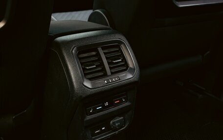 Volkswagen Tiguan II, 2018 год, 2 550 000 рублей, 20 фотография