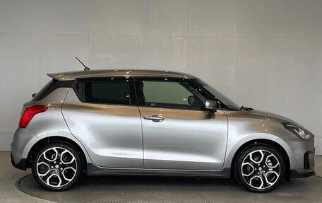 Suzuki Swift V, 2022 год, 1 130 000 рублей, 4 фотография