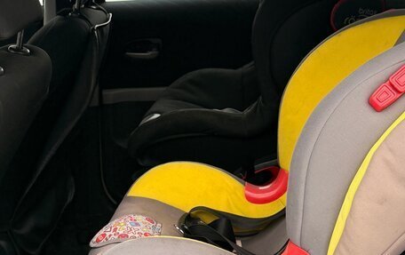 Toyota Yaris III рестайлинг, 2008 год, 490 000 рублей, 16 фотография