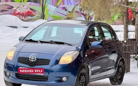 Toyota Yaris III рестайлинг, 2008 год, 490 000 рублей, 8 фотография