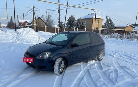 Ford Fiesta, 2005 год, 249 000 рублей, 2 фотография