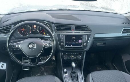 Volkswagen Tiguan I, 2017 год, 2 295 000 рублей, 3 фотография