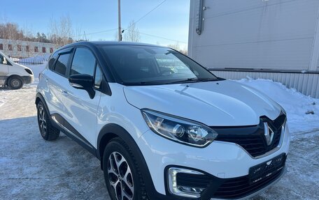 Renault Kaptur I рестайлинг, 2017 год, 1 400 000 рублей, 3 фотография