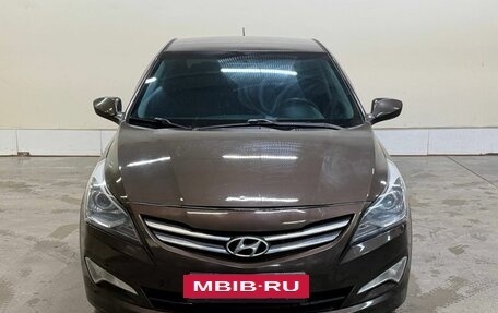Hyundai Solaris II рестайлинг, 2016 год, 877 000 рублей, 3 фотография