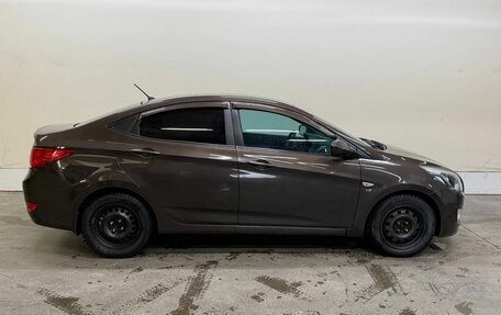 Hyundai Solaris II рестайлинг, 2016 год, 877 000 рублей, 5 фотография