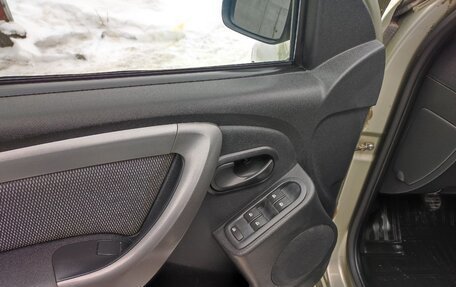 Renault Duster I рестайлинг, 2013 год, 975 000 рублей, 7 фотография