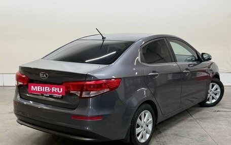 KIA Rio III рестайлинг, 2015 год, 909 000 рублей, 2 фотография