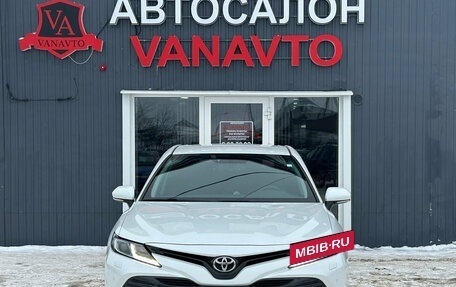 Toyota Camry, 2019 год, 2 790 000 рублей, 2 фотография
