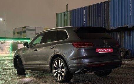 Volkswagen Touareg III, 2019 год, 5 100 000 рублей, 3 фотография