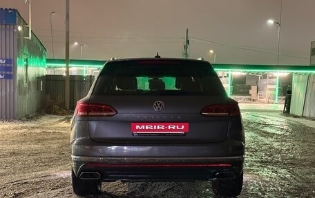 Volkswagen Touareg III, 2019 год, 5 100 000 рублей, 2 фотография
