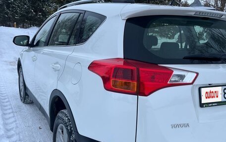 Toyota RAV4, 2015 год, 1 725 000 рублей, 8 фотография